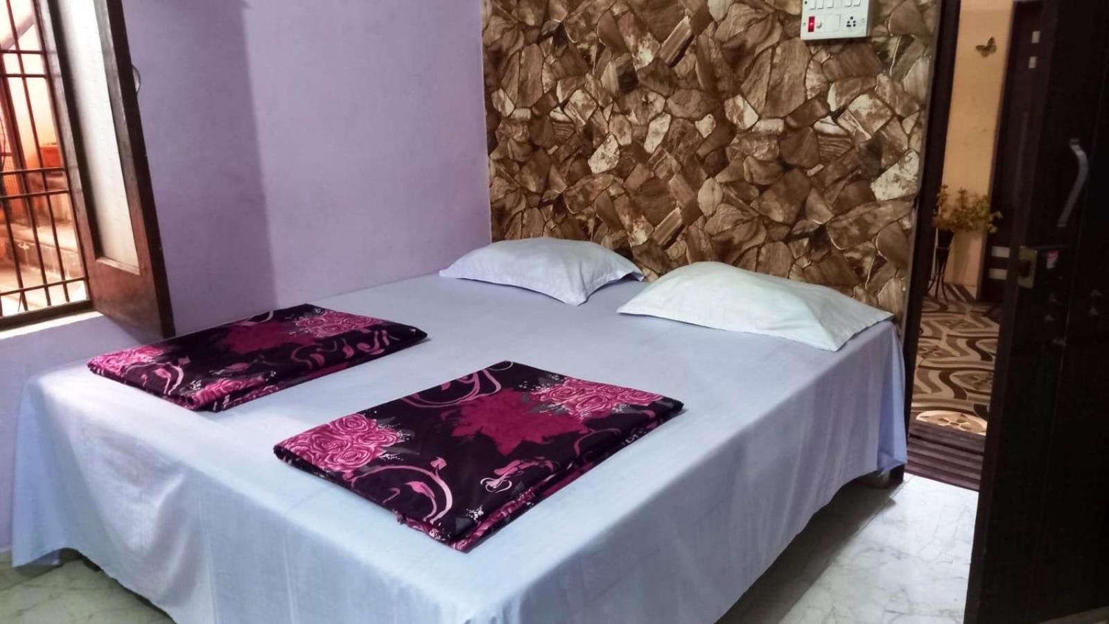 Mother Hostel Varanasi Ngoại thất bức ảnh