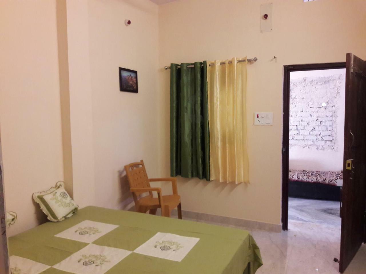Mother Hostel Varanasi Ngoại thất bức ảnh